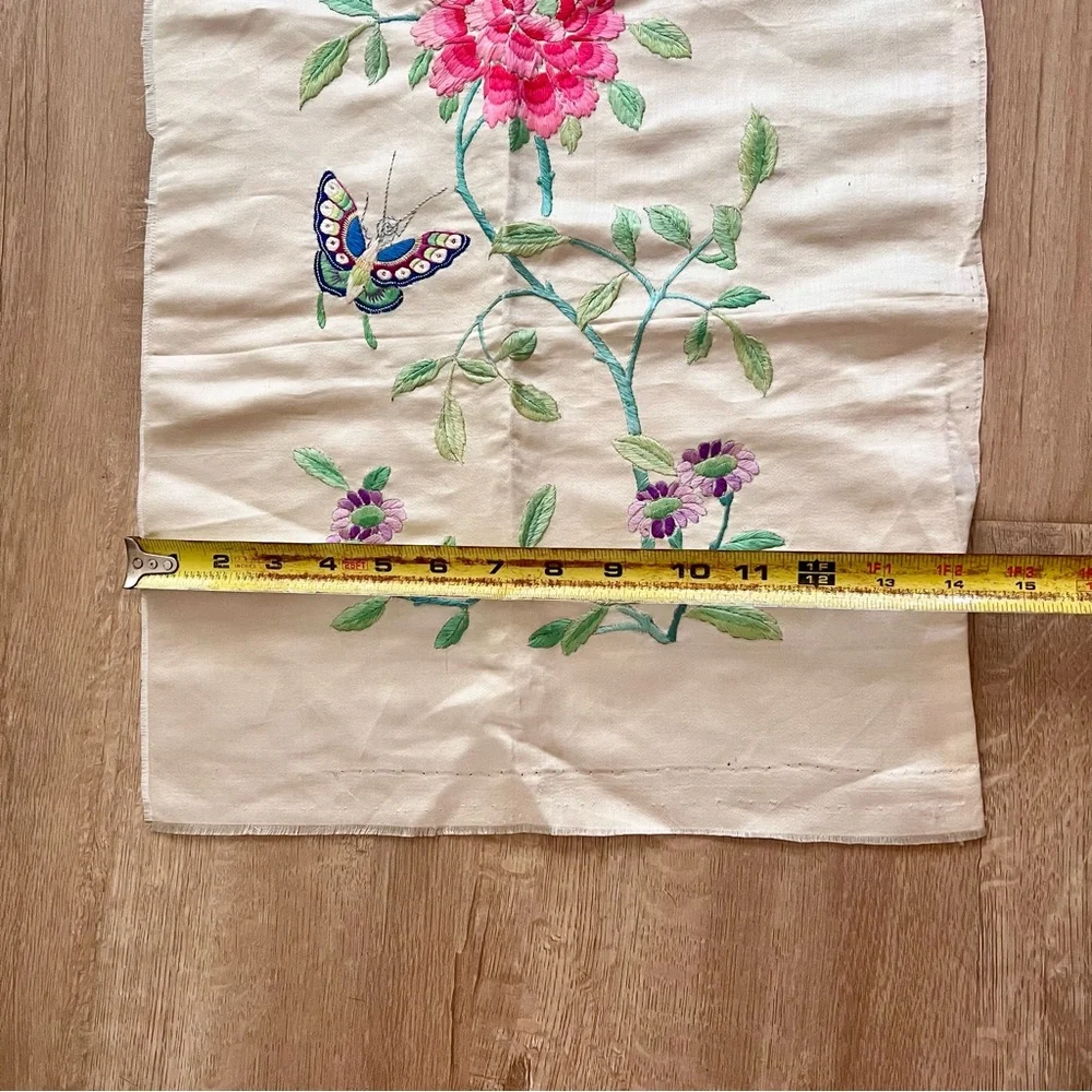 Marked Antique Chinese Silk‎ Hand Embroidery Textile Panel Flowers & Butterfly